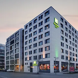 Hotel East Side By Ihg ****