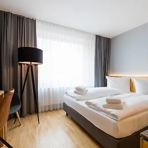 Otel Mk |